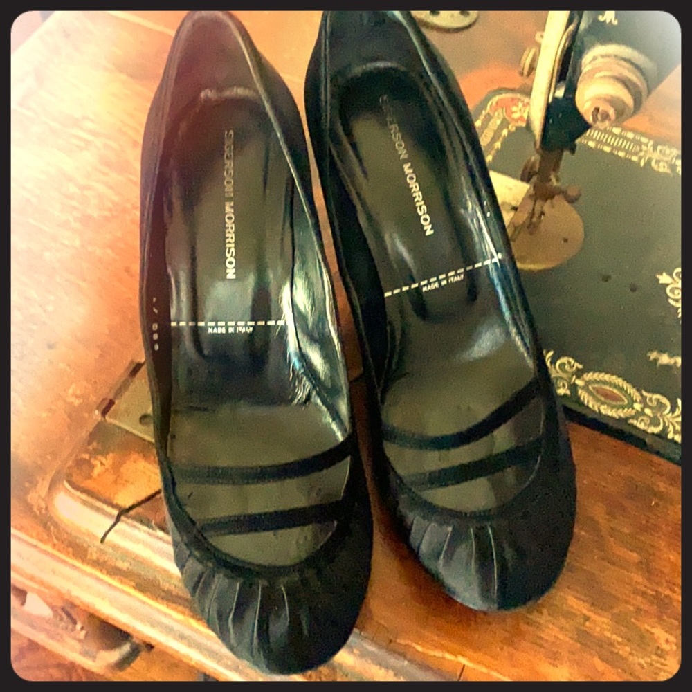 High heel shoes